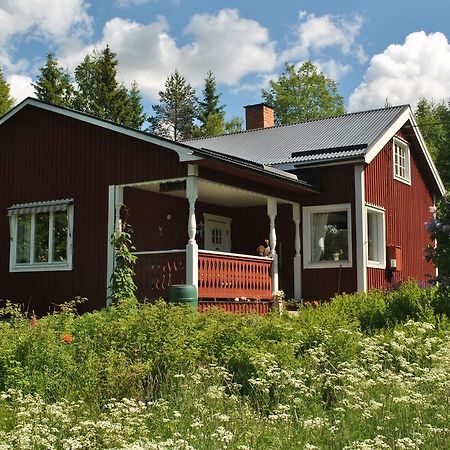 Orsastuguthyrning-Oljonsbyn Villa Bilik gambar