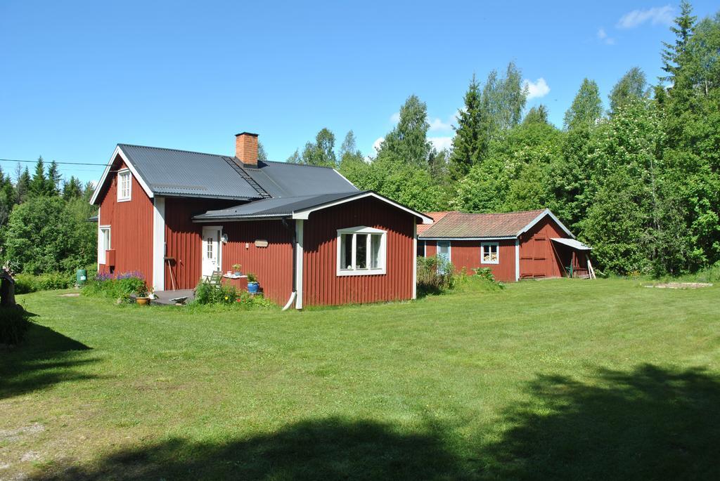 Orsastuguthyrning-Oljonsbyn Villa Bilik gambar