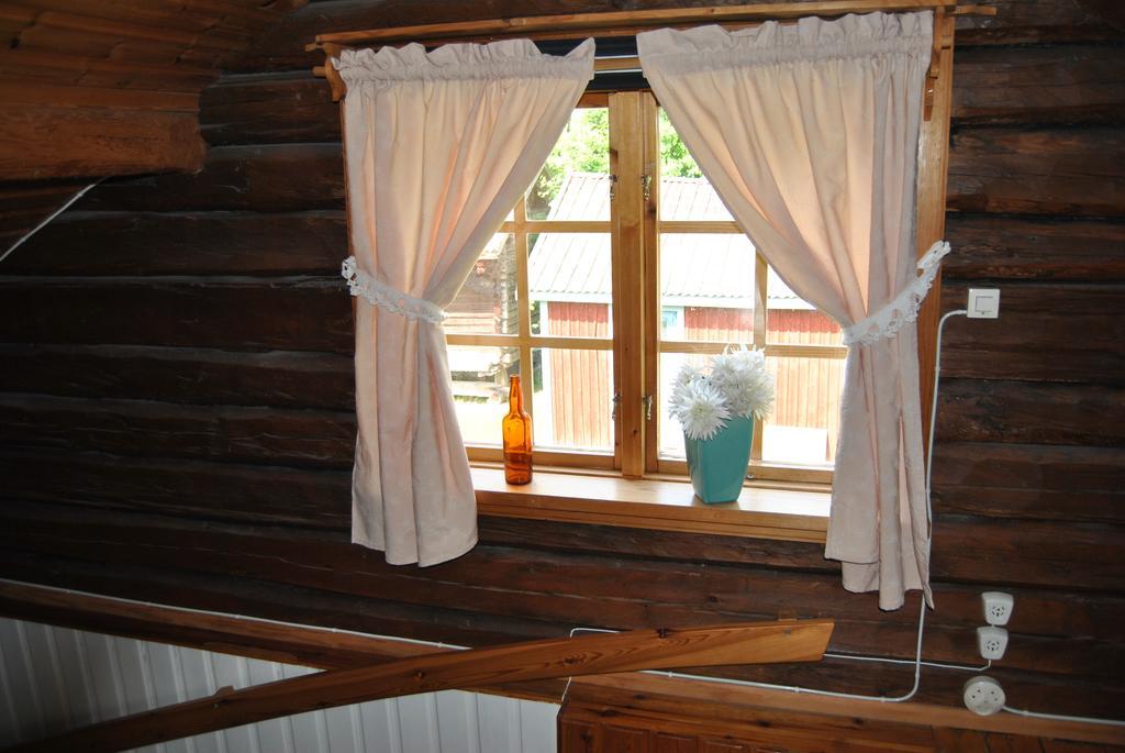 Orsastuguthyrning-Oljonsbyn Villa Luaran gambar